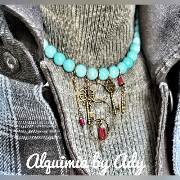 Alquimia Jewelry - Turquoise rustic charms beaded necklace